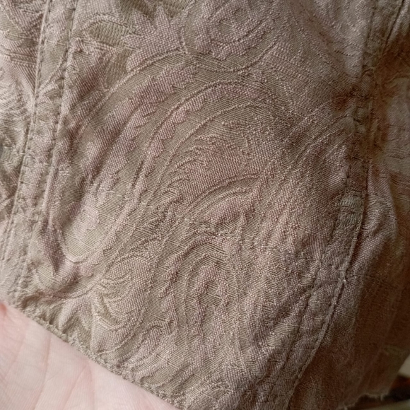 ♥️ Paisley Light Pink and Tan Jacket - Picture 9 of 16